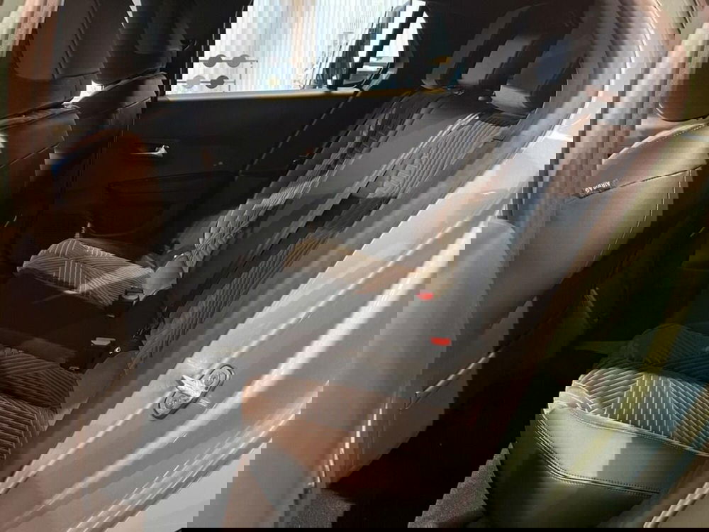 Lancia Ypsilon nuova a Sondrio (11)