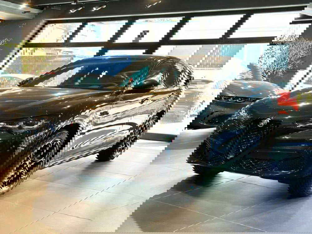 Alfa Romeo Stelvio nuova a Sondrio