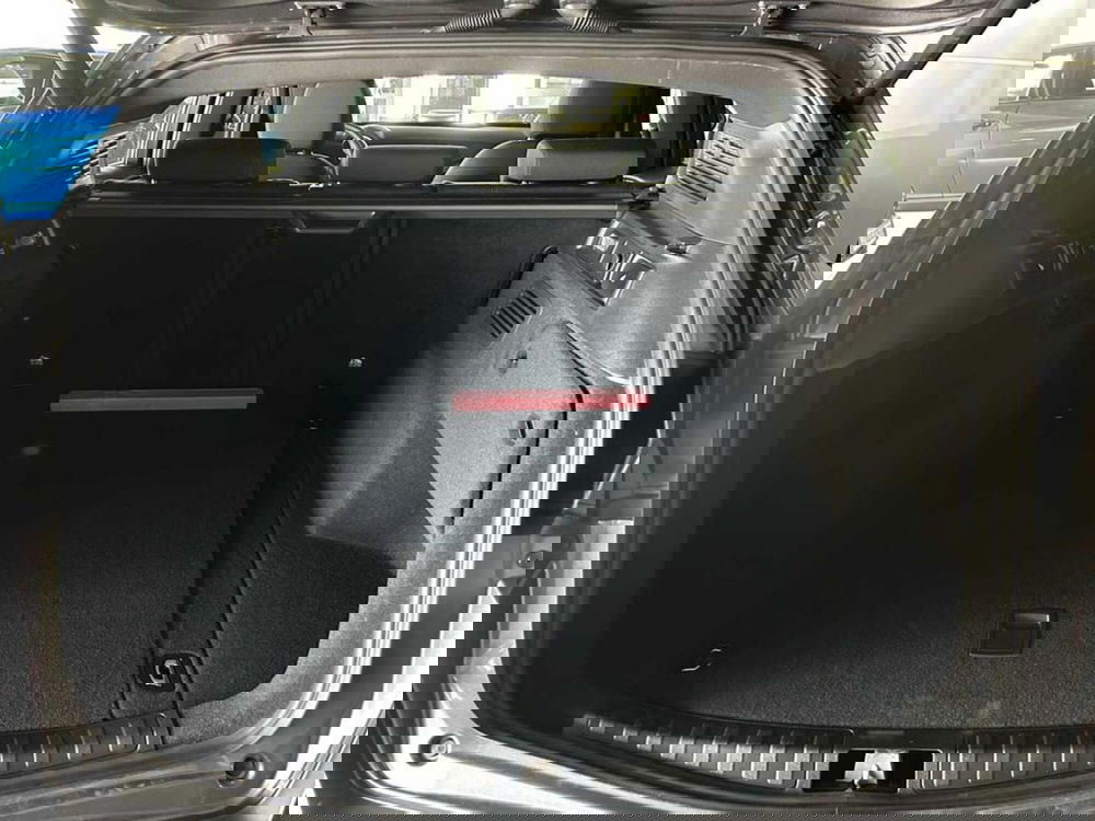 Alfa Romeo Stelvio nuova a Sondrio (14)