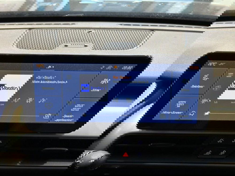 Jeep Avenger nuova a Sondrio (15)