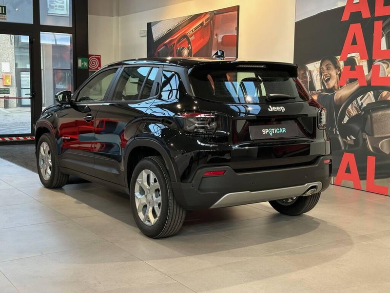Jeep Avenger nuova a Sondrio (3)