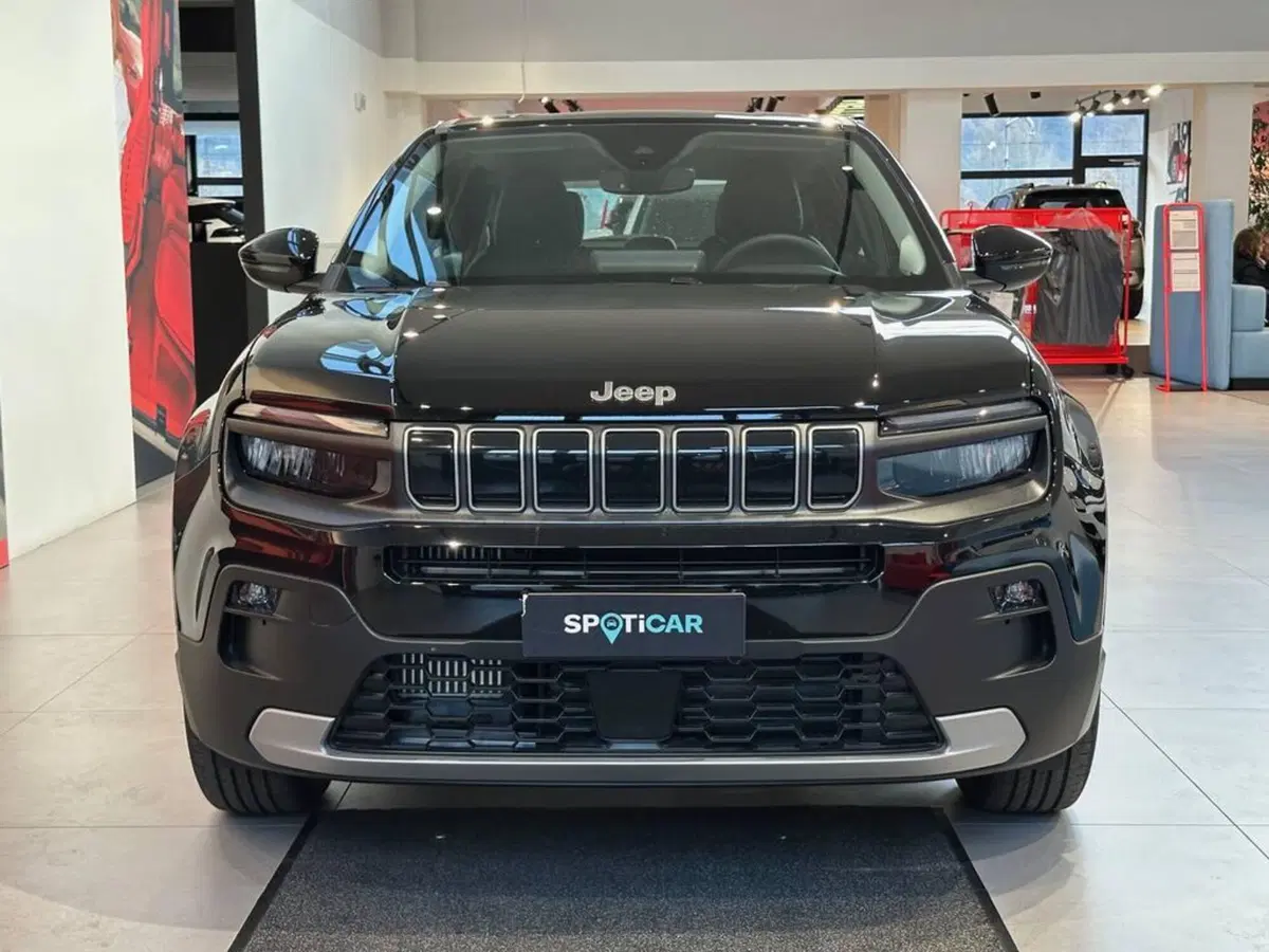 Jeep Avenger nuova a Sondrio (7)