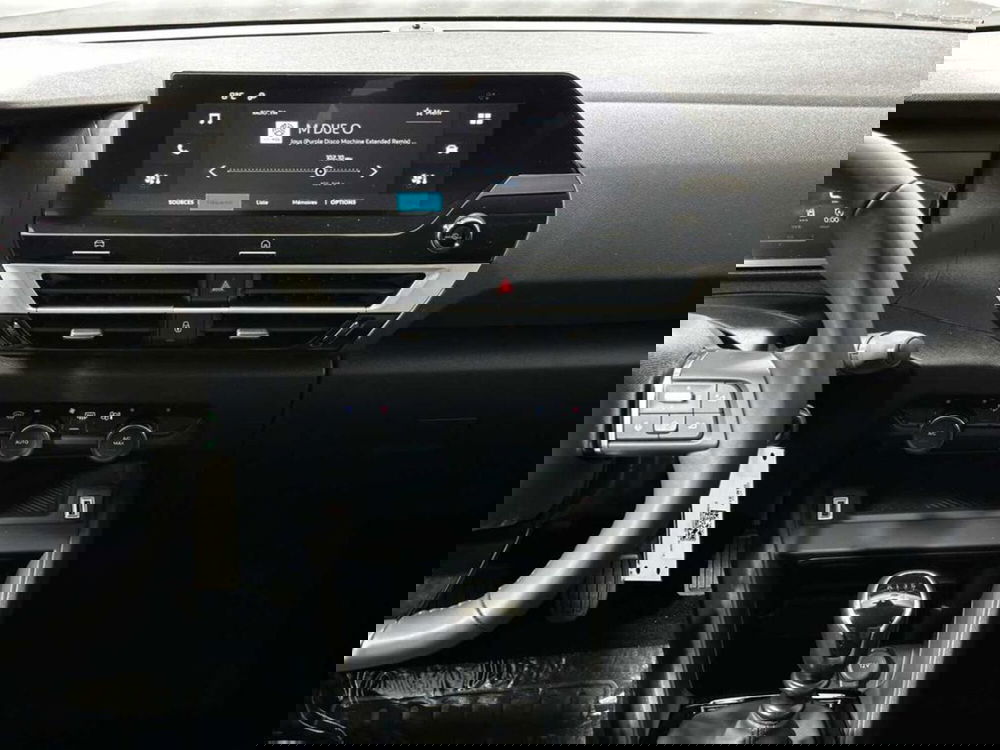 Citroen C4 nuova a Sondrio (11)