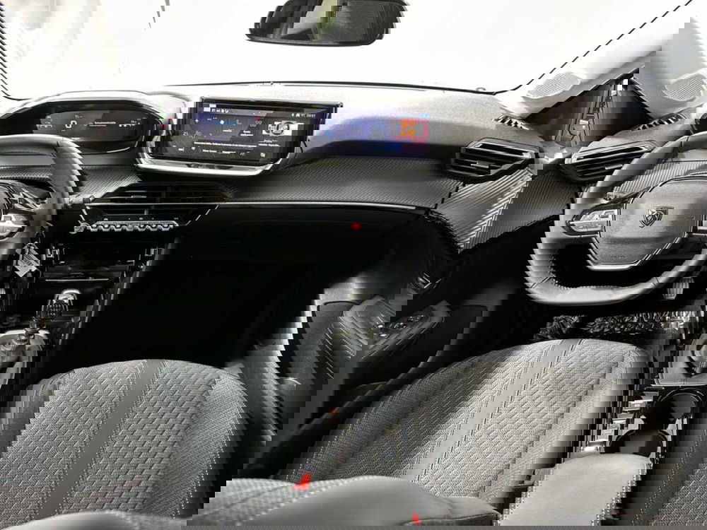 Peugeot 208 nuova a Sondrio (11)