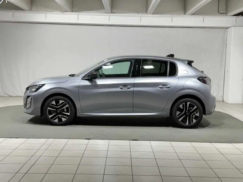 Peugeot 208 nuova a Sondrio (2)