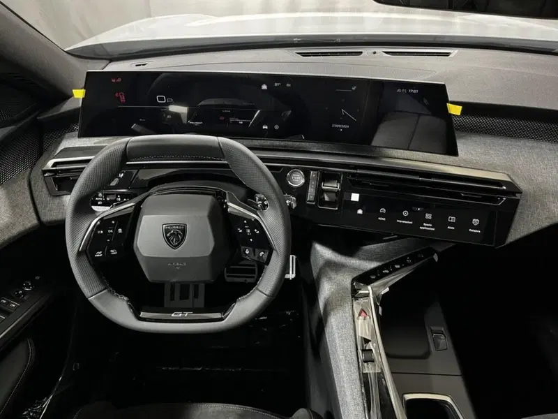 Peugeot 5008 nuova a Sondrio (13)