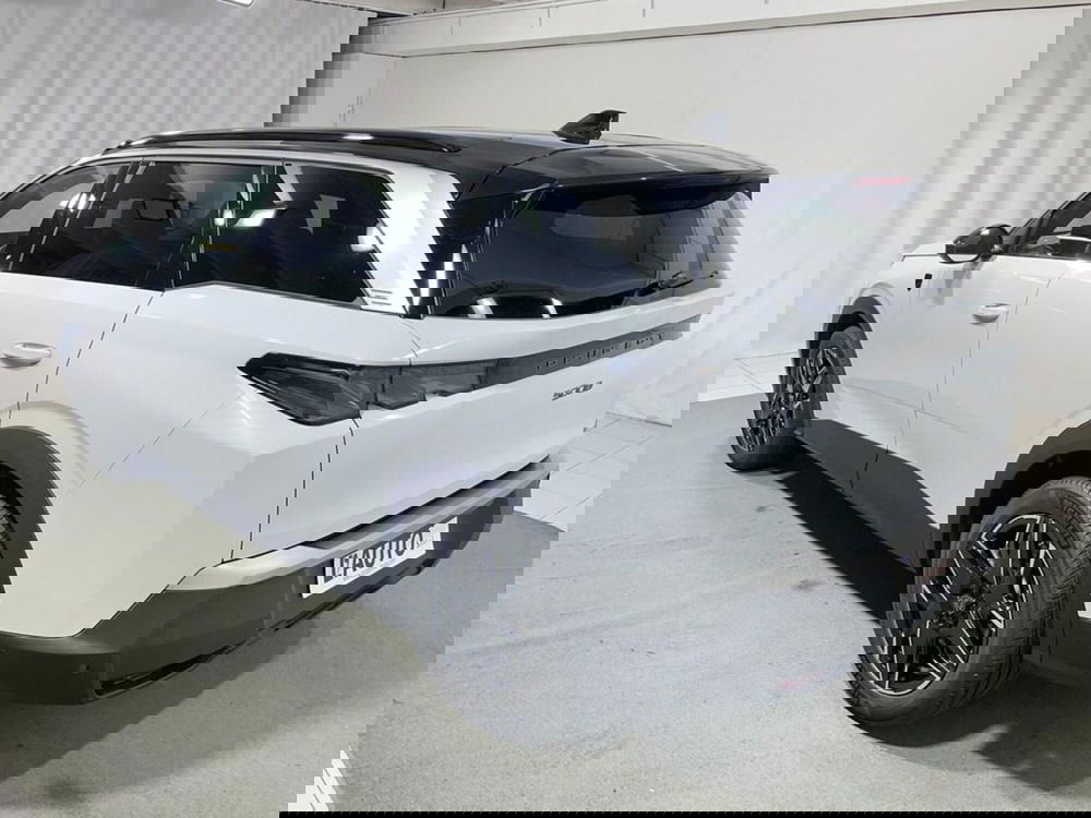 Peugeot 5008 nuova a Sondrio (3)