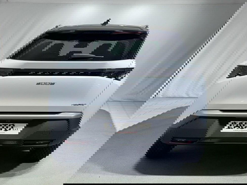 Peugeot 5008 nuova a Sondrio (4)