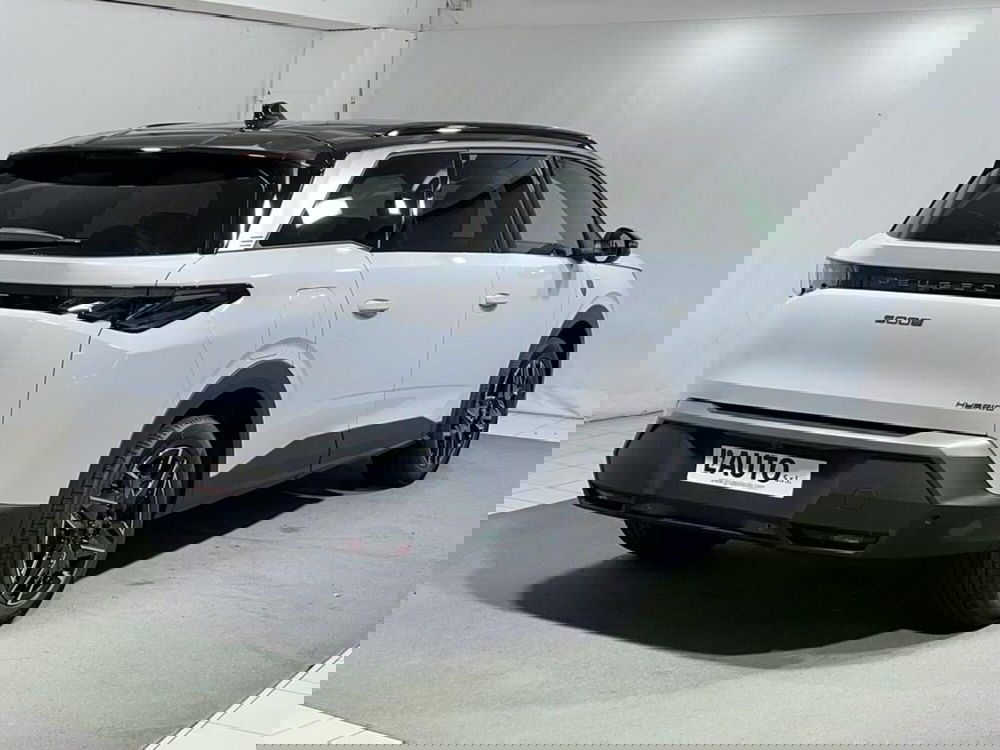 Peugeot 5008 nuova a Sondrio (5)