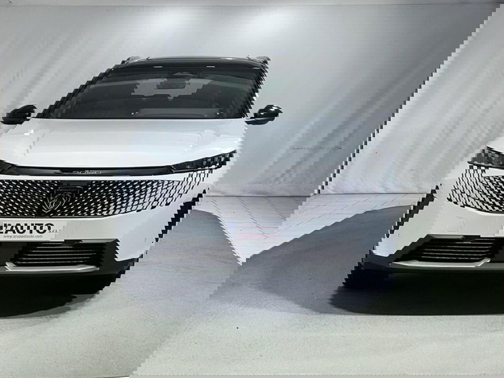 Peugeot 5008 nuova a Sondrio (8)