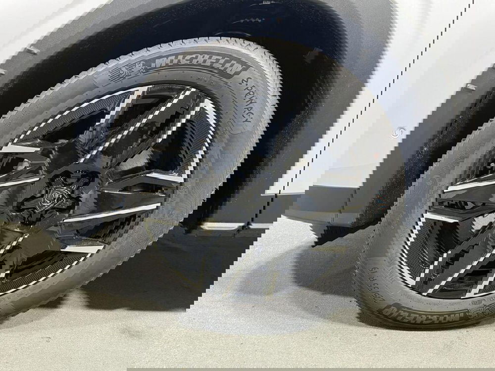 Peugeot 5008 nuova a Sondrio (9)