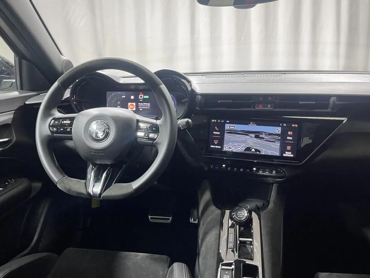 Alfa Romeo Junior usata a Sondrio (13)
