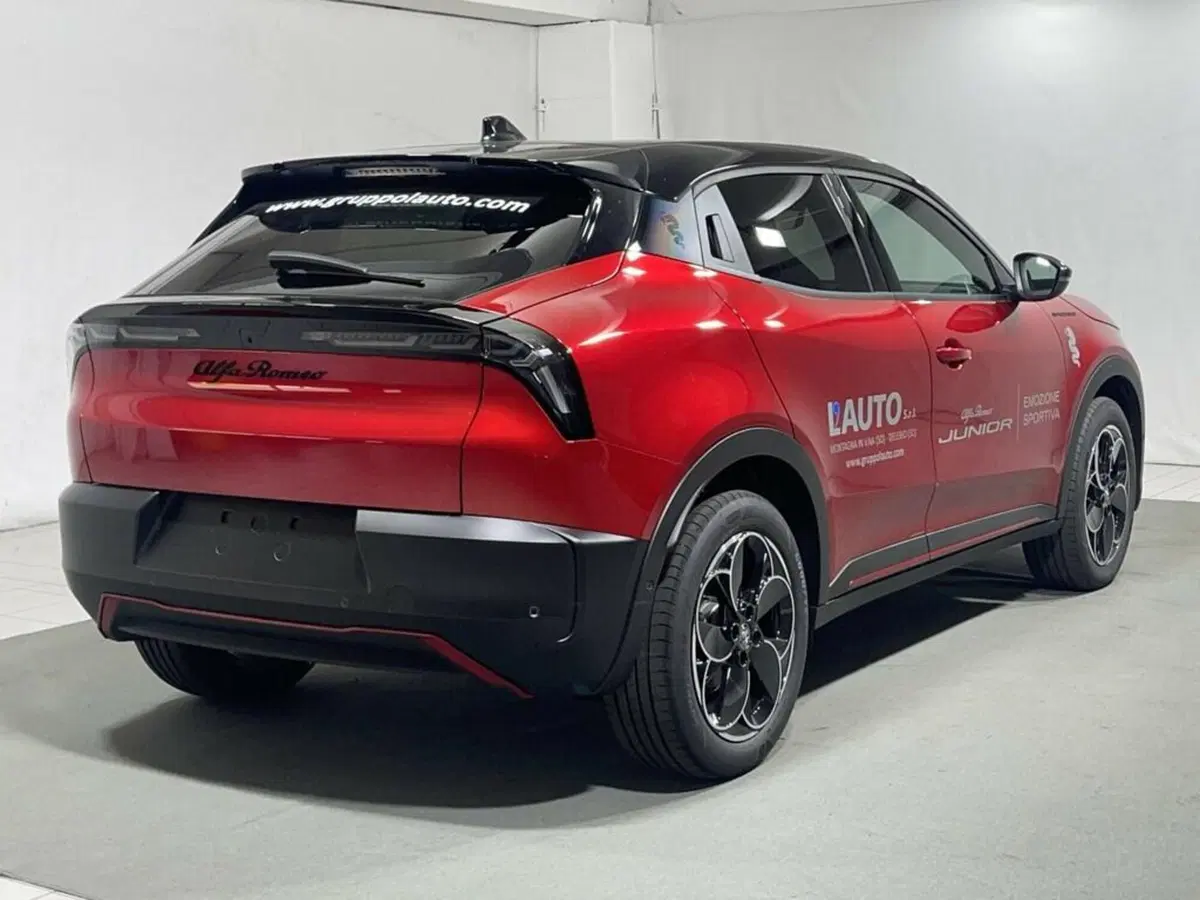 Alfa Romeo Junior usata a Sondrio (5)
