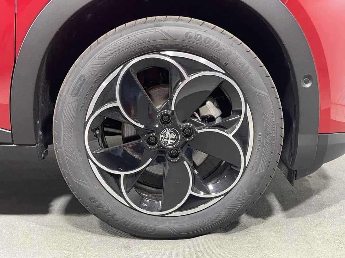 Alfa Romeo Junior usata a Sondrio (9)