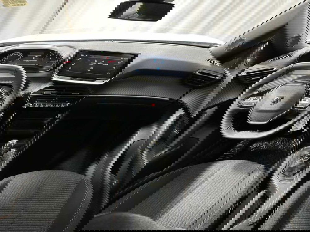 Peugeot 2008 nuova a Sondrio (12)