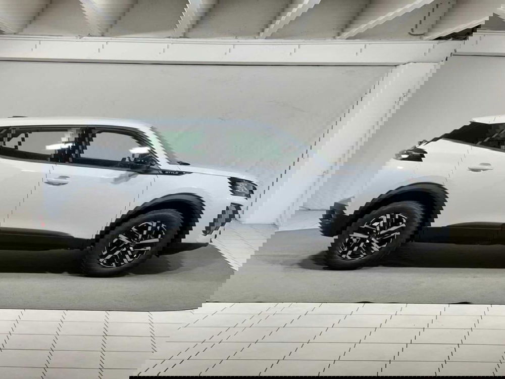 Peugeot 2008 nuova a Sondrio (6)