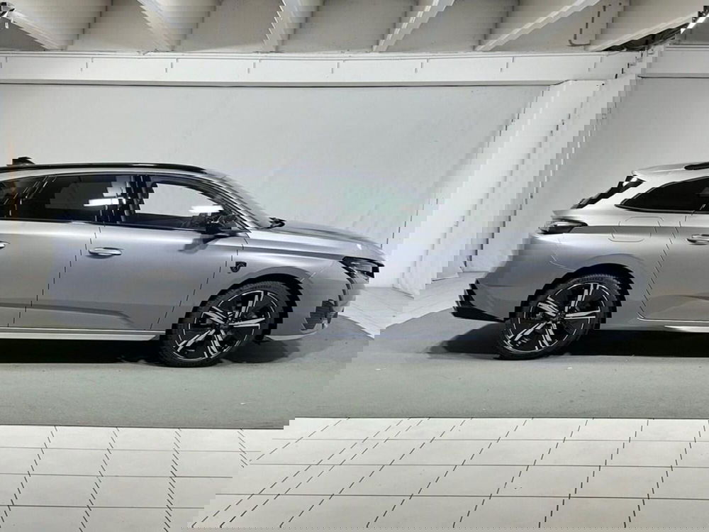 Peugeot 308 SW nuova a Sondrio (6)