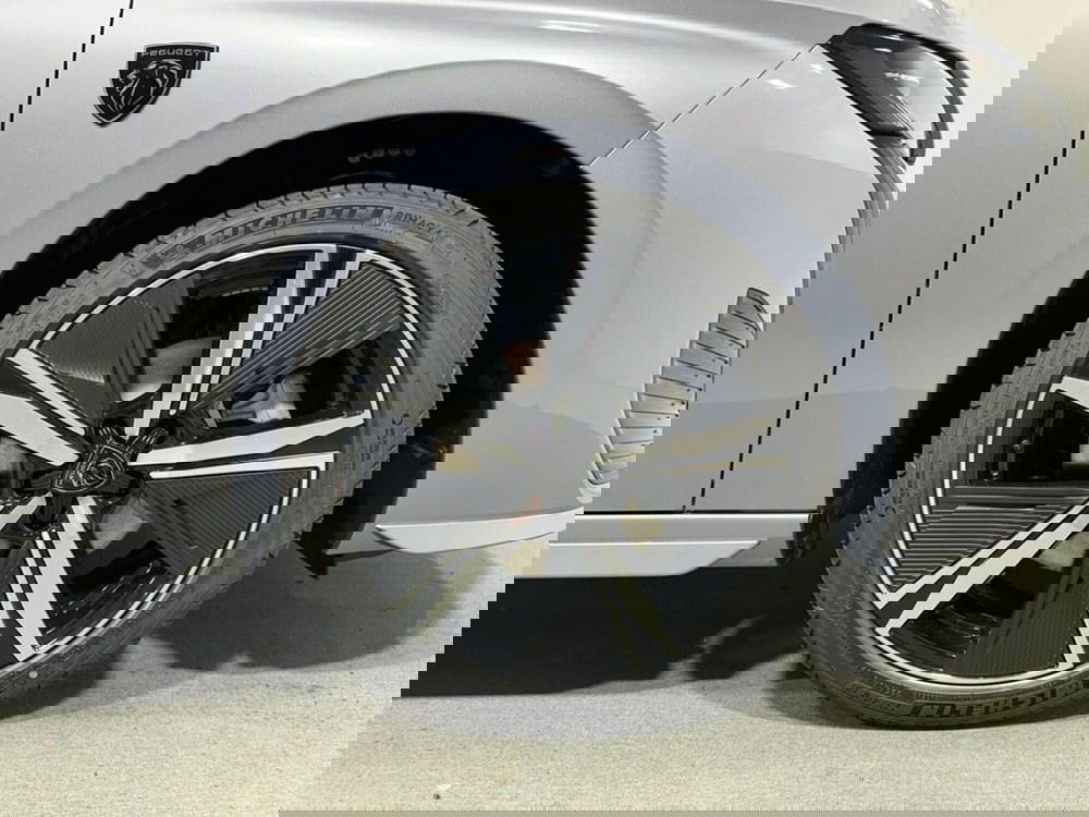 Peugeot 308 SW nuova a Sondrio (9)