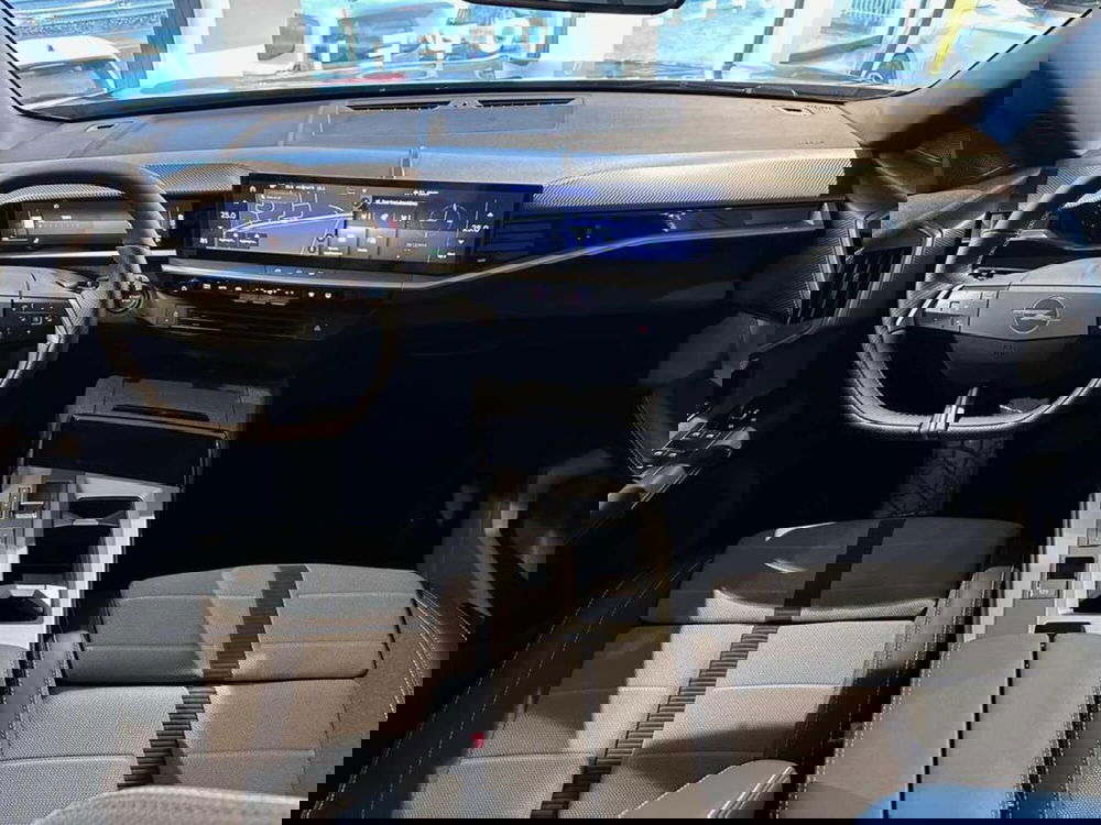 Opel Grandland nuova a Sondrio (12)