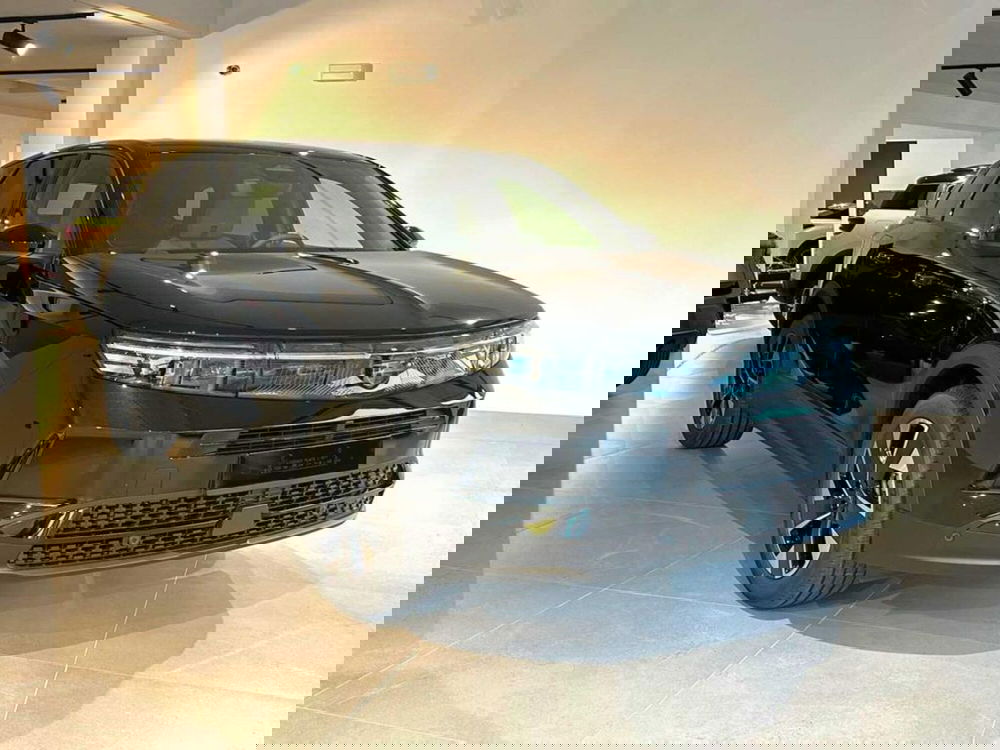 Opel Grandland nuova a Sondrio (7)