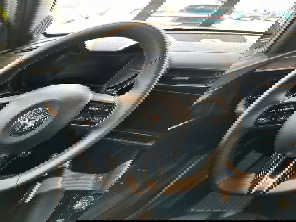 Alfa Romeo Junior nuova a Sondrio (11)