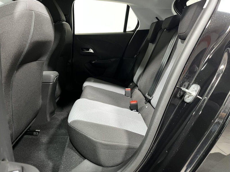 Opel Corsa nuova a Sondrio (11)
