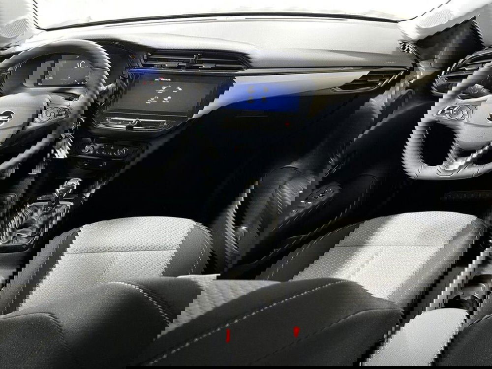 Opel Corsa nuova a Sondrio (11)