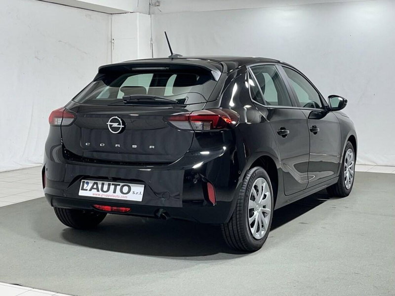 Opel Corsa nuova a Sondrio (5)