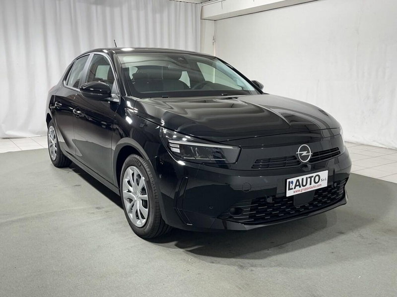 Opel Corsa nuova a Sondrio (7)