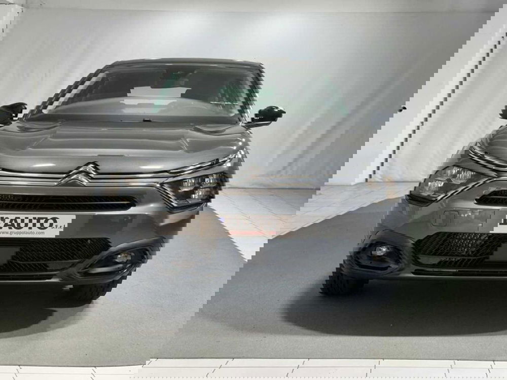 Citroen C4 nuova a Sondrio (8)