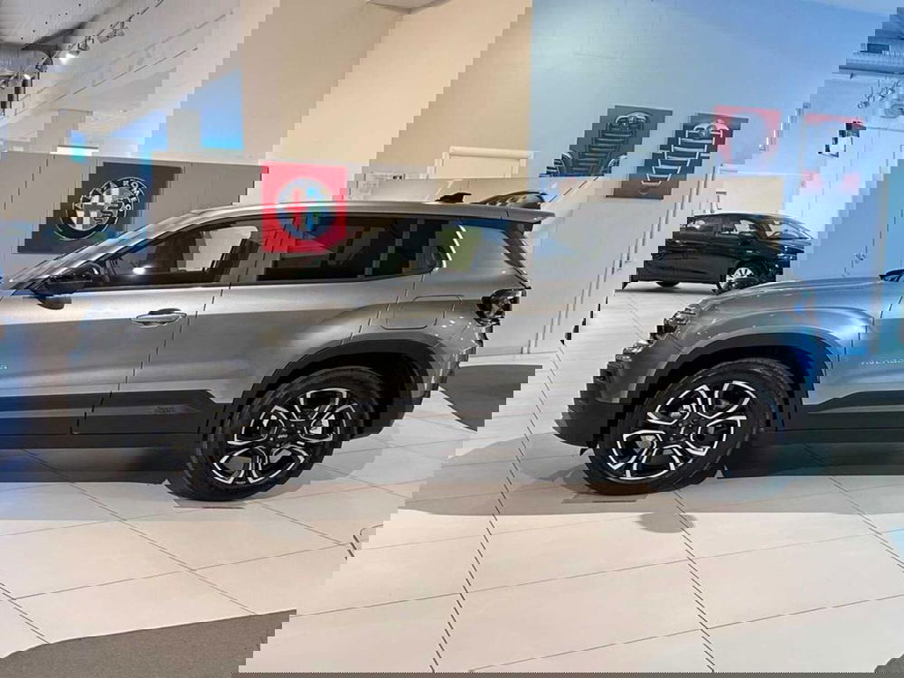 Jeep Avenger nuova a Sondrio (2)