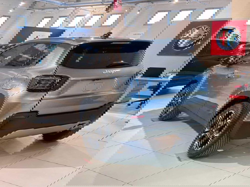 Jeep Avenger nuova a Sondrio (3)