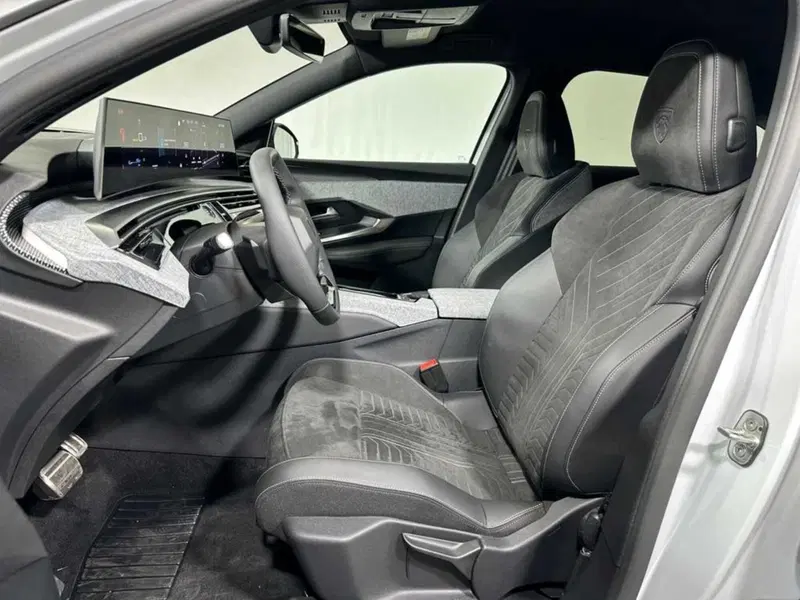 Peugeot 3008 nuova a Sondrio (10)