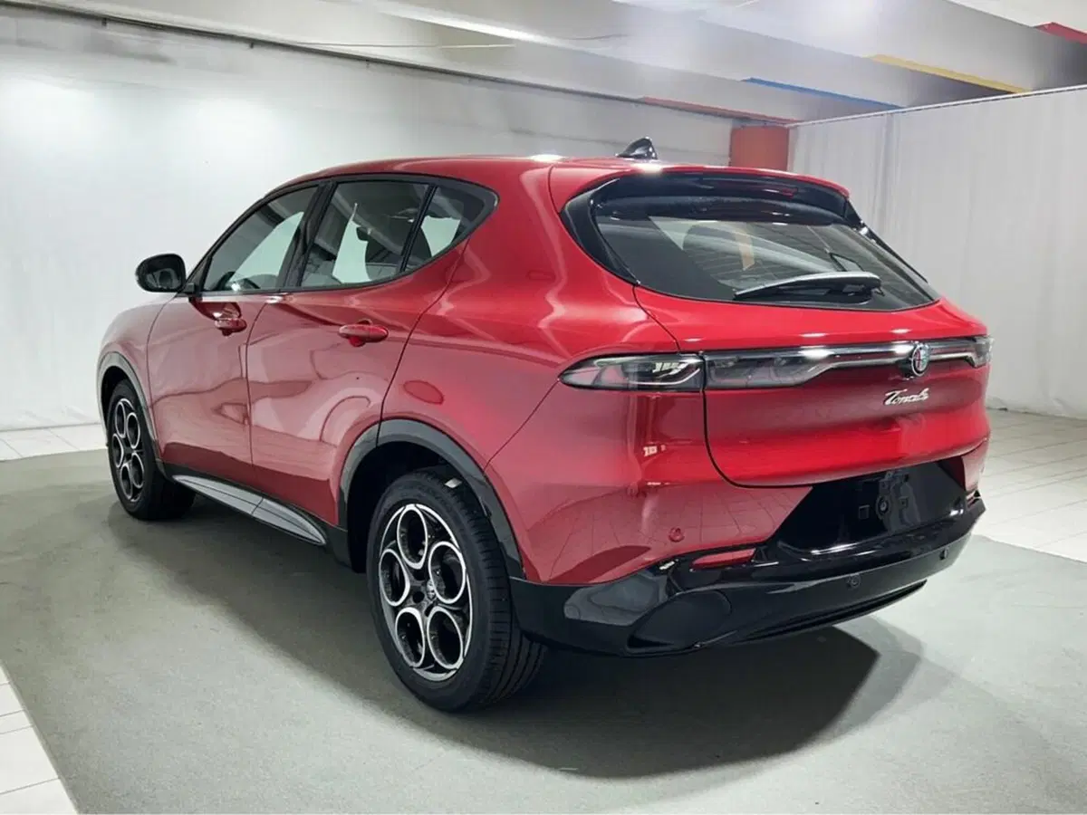 Alfa Romeo Tonale nuova a Sondrio (3)