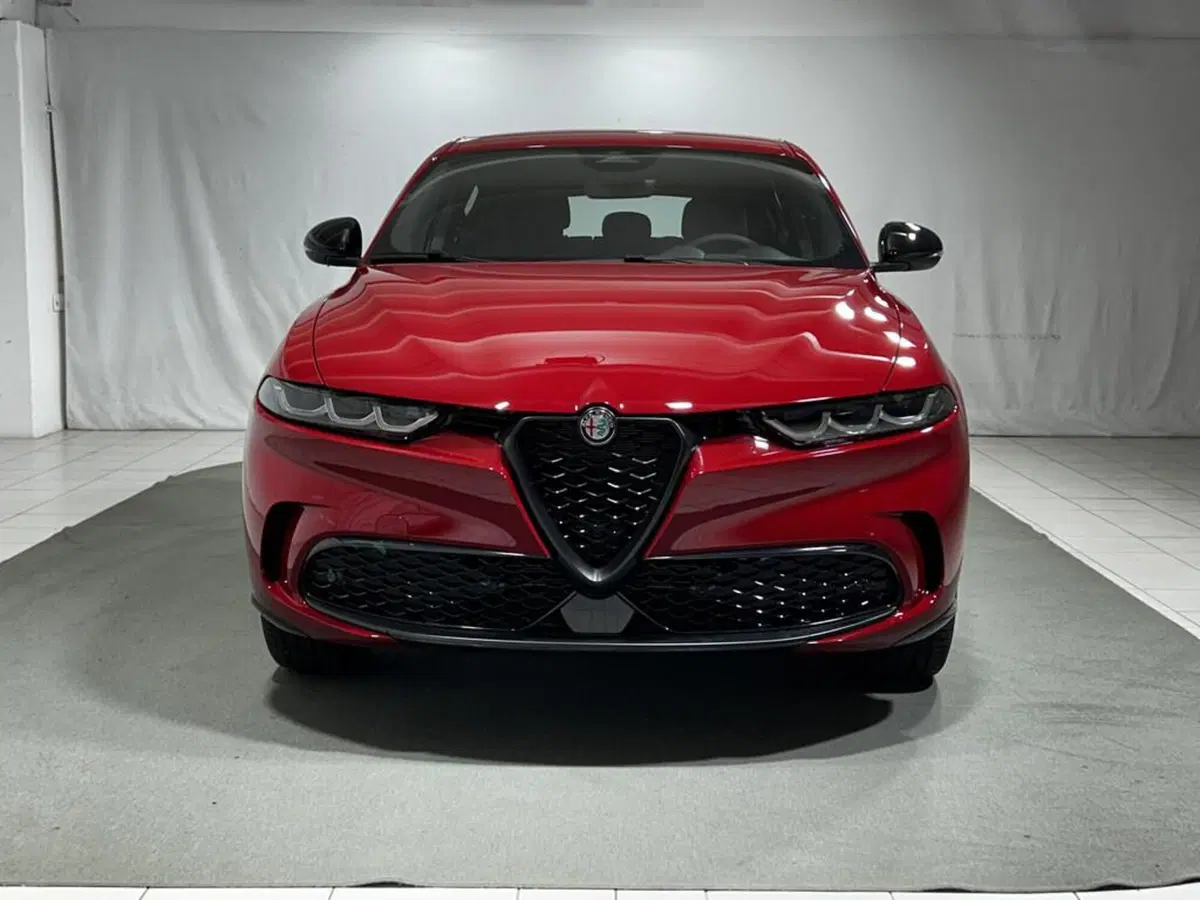Alfa Romeo Tonale nuova a Sondrio (8)