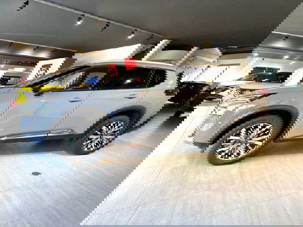 Nissan X-Trail nuova a Sondrio (2)