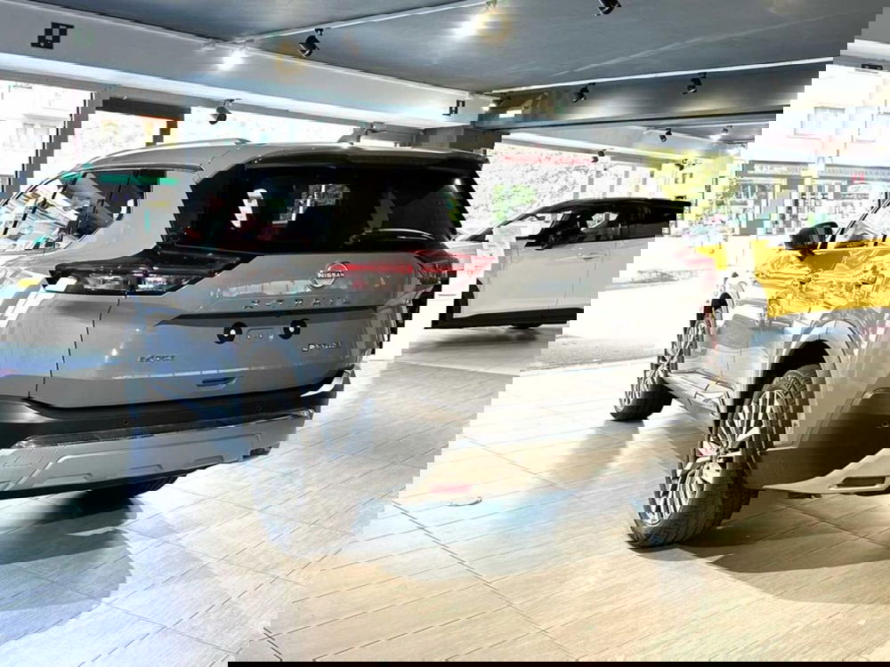 Nissan X-Trail nuova a Sondrio (3)