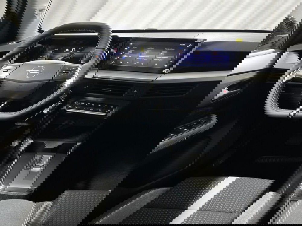 Opel Frontera nuova a Sondrio (13)