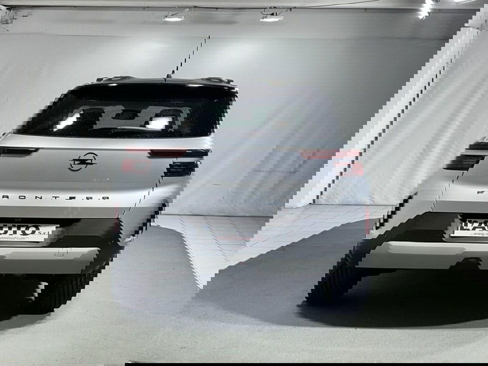 Opel Frontera nuova a Sondrio (4)