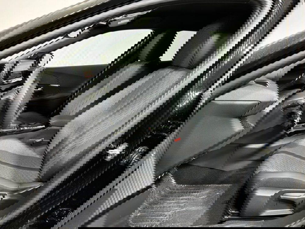 Peugeot 2008 nuova a Sondrio (10)