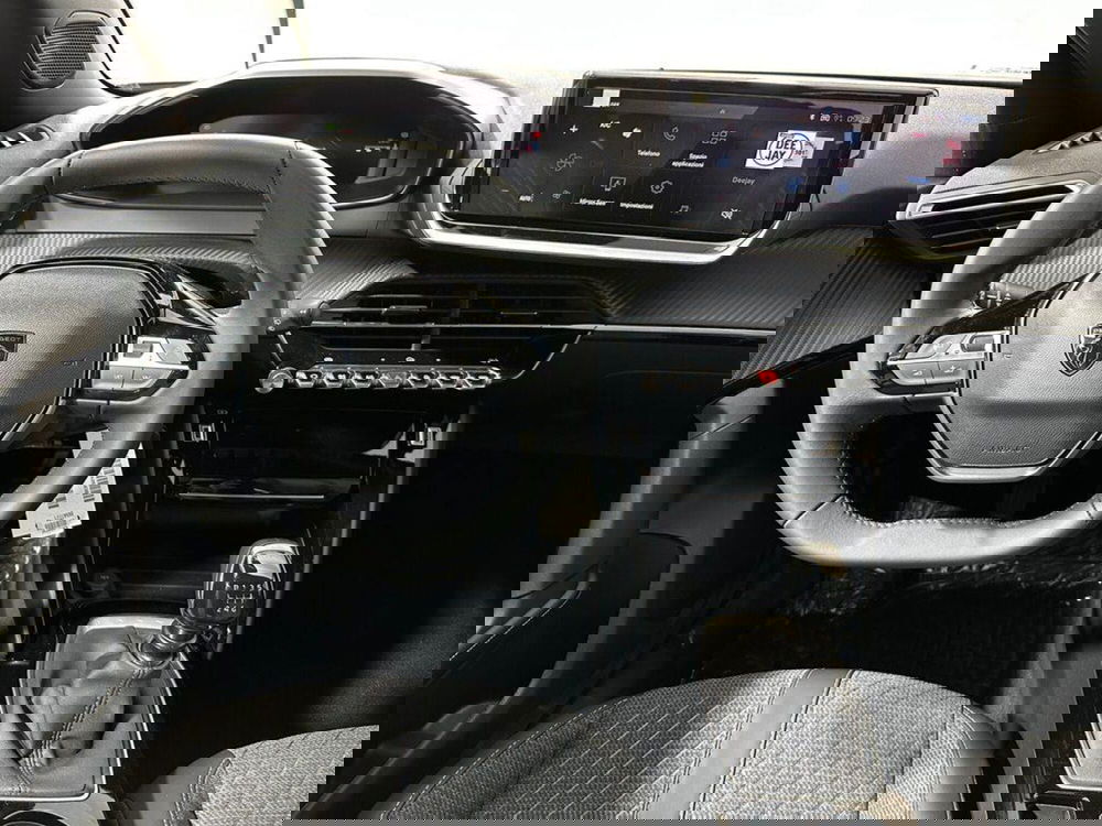 Peugeot 2008 nuova a Sondrio (13)