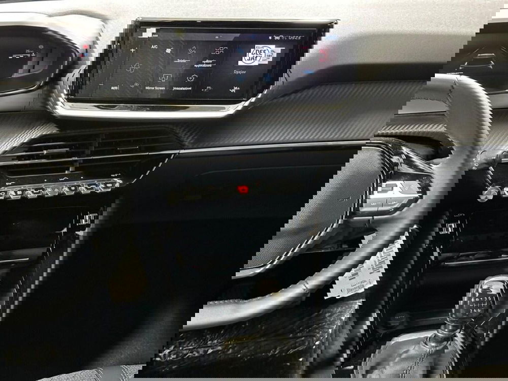 Peugeot 2008 nuova a Sondrio (14)