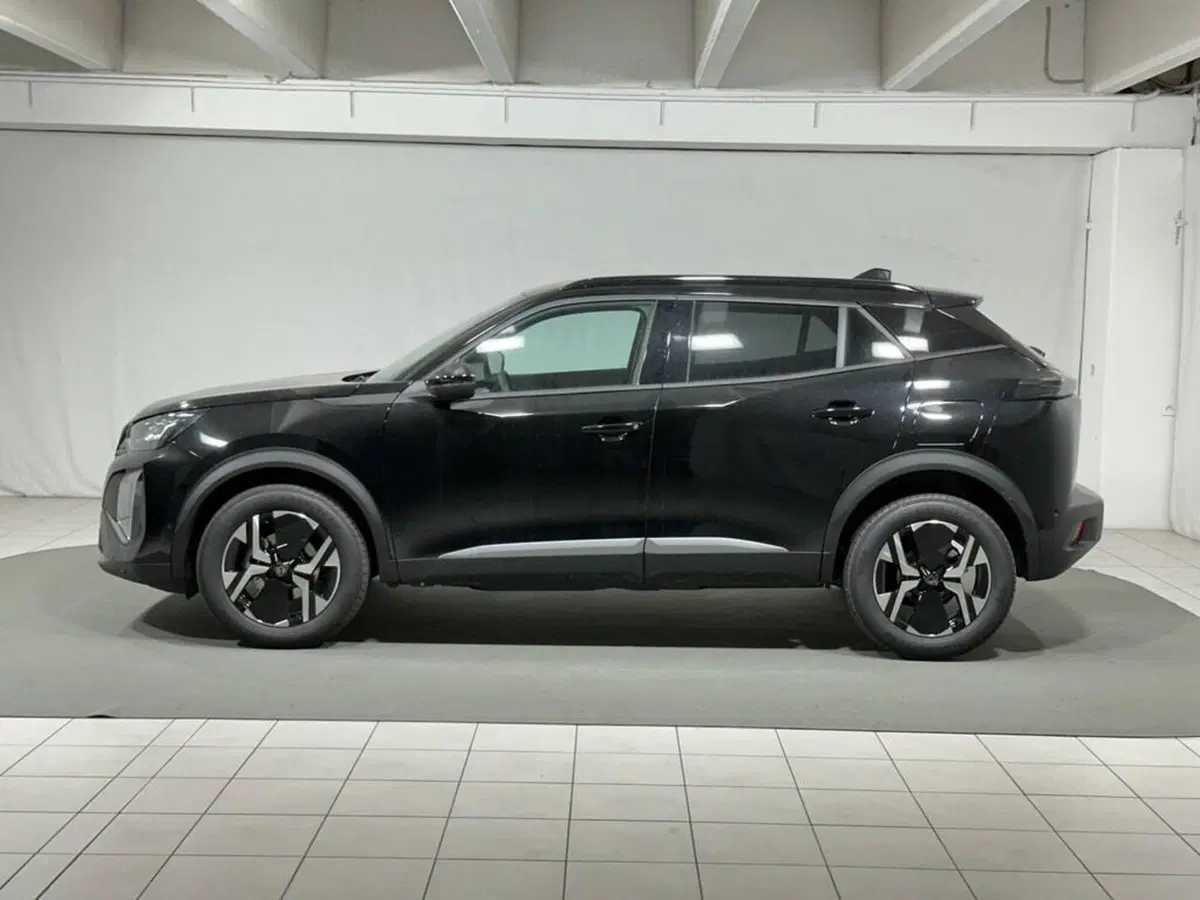 Peugeot 2008 nuova a Sondrio (2)