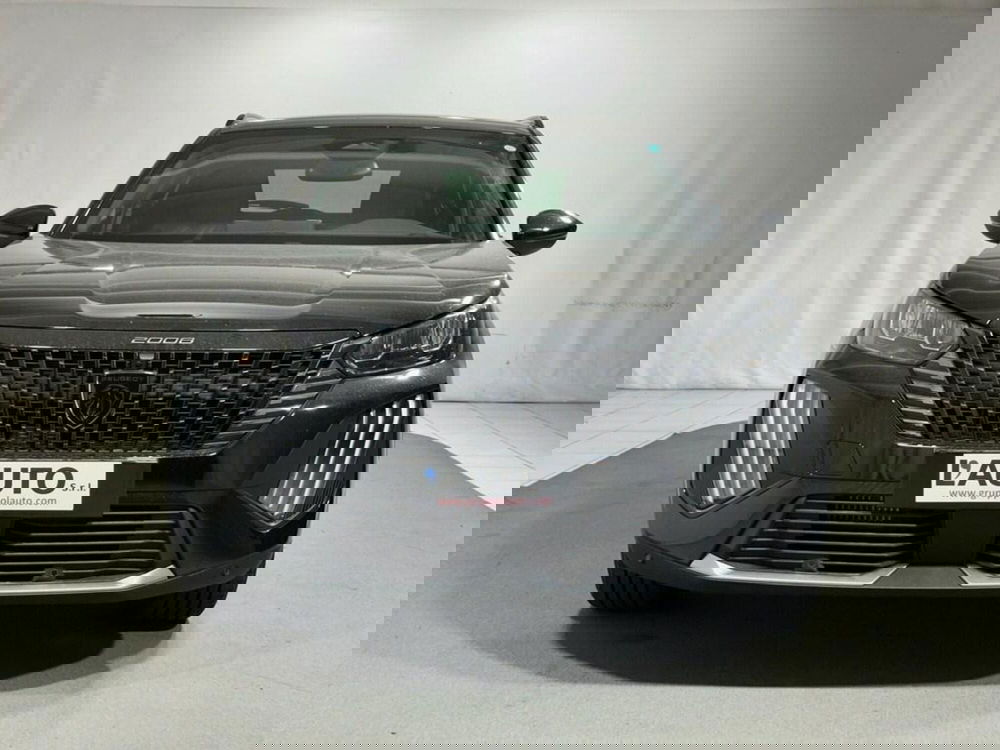 Peugeot 2008 nuova a Sondrio (8)