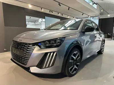 Peugeot 208 51 kWh GT nuova a Montagna in Valtellina