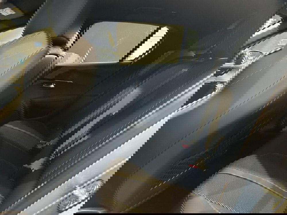 Peugeot 208 nuova a Sondrio (10)