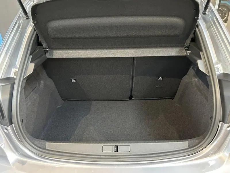 Peugeot 208 nuova a Sondrio (14)