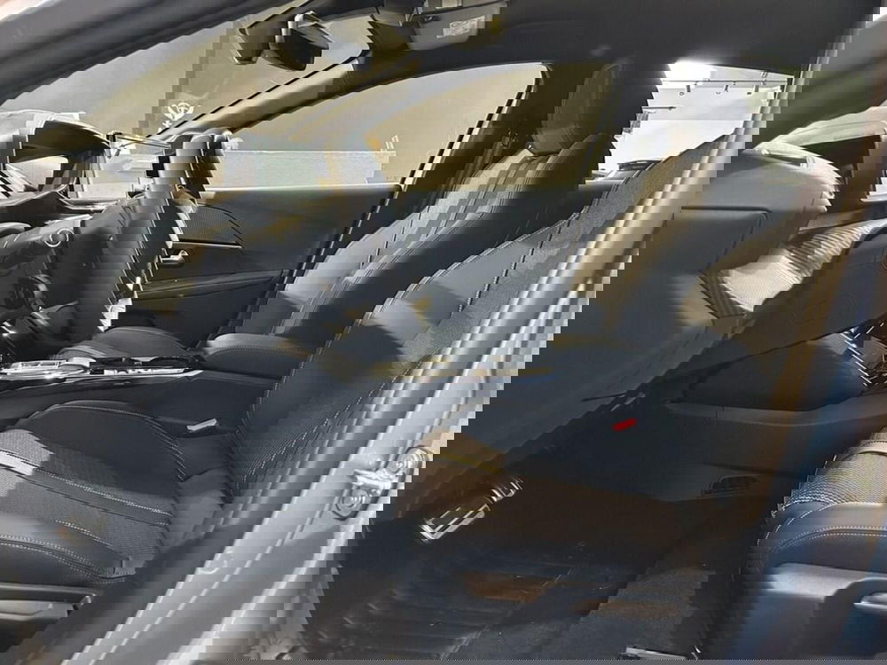 Peugeot 208 nuova a Sondrio (9)