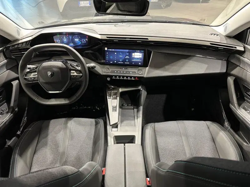 Peugeot 308 nuova a Sondrio (12)