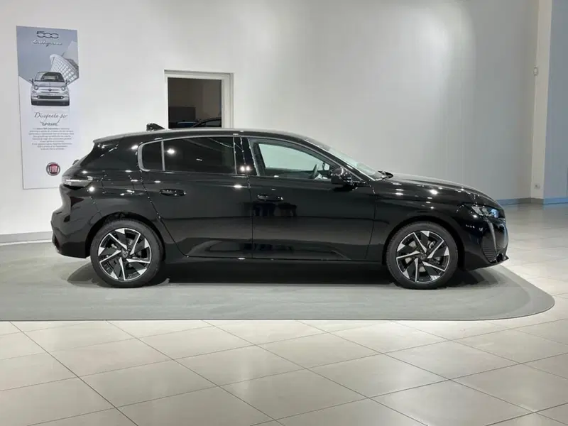 Peugeot 308 nuova a Sondrio (6)